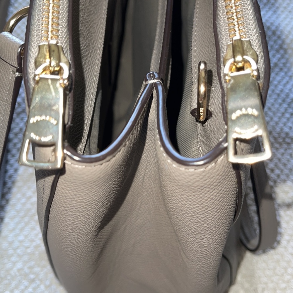 Coach Satchel - Picture 5 of 6